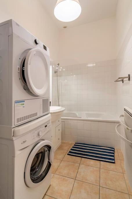Sarlat, Apptmt T3 Residence Clim Piscine Parking 외부 사진